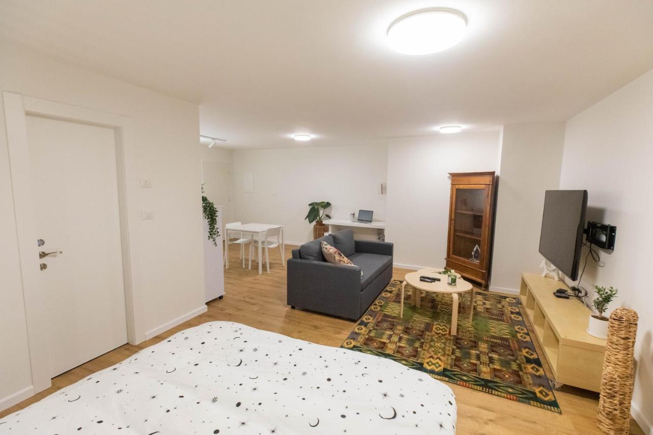 Sheba-Shik Apartment, Tel Hashomer שיבא-שיק, תל השומר,דירת סטודיו מקסימה! رامات جان المظهر الخارجي الصورة